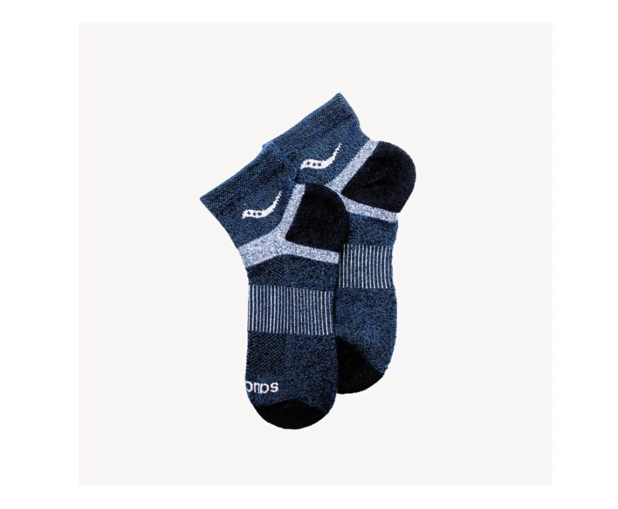 Saucony Women's Pink Inferno Merino Wool Blend Quarter Socks 3-Pack