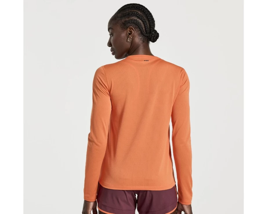 Saucony Women's Ember Long Sleeve Running Top with Stopwatch Feature