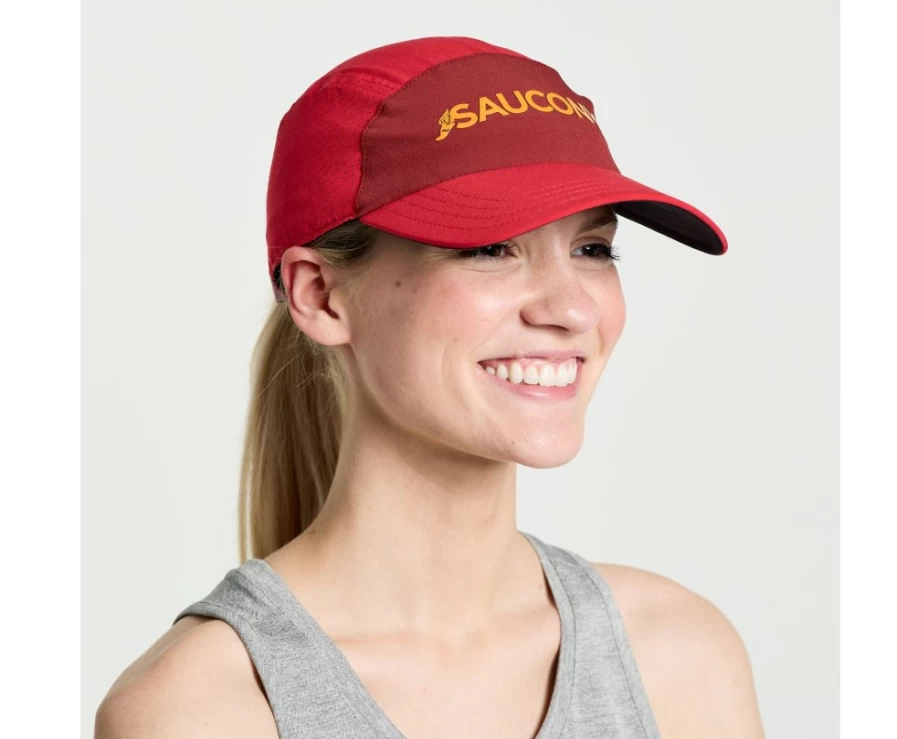 Saucony Women's Outpace Hat in Poppy - Lightweight Running Cap for Women