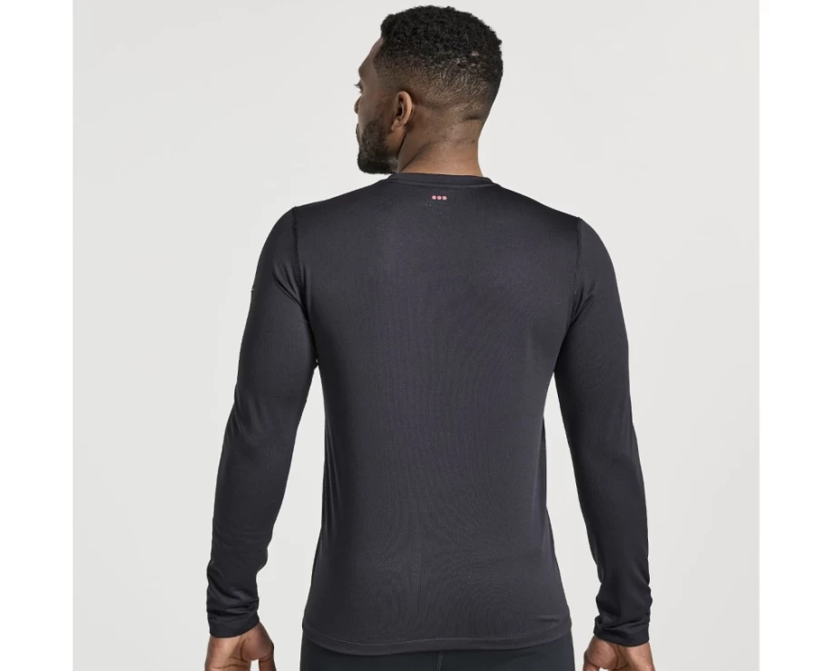 Saucony Men's Black Graphic Stopwatch Long Sleeve Performance Shirt