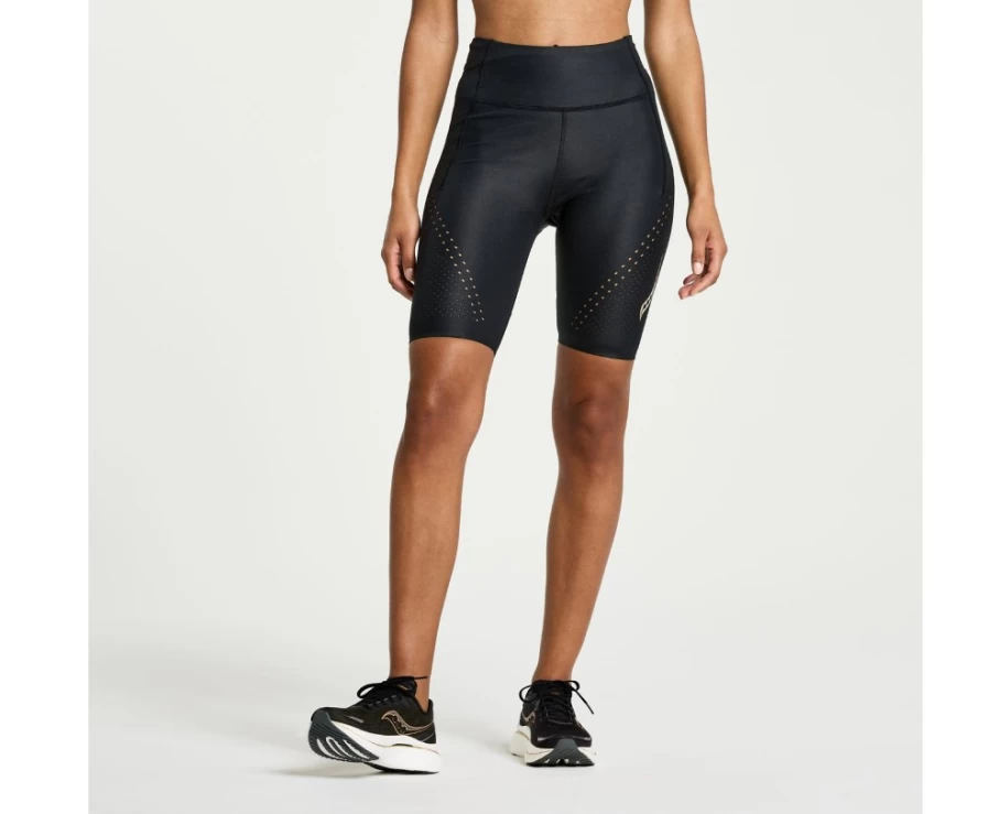 Saucony Women's Black Pinnacle 8-Inch Tight Running Shorts