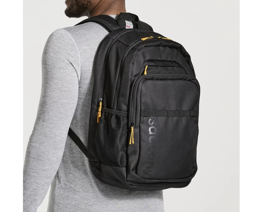 Saucony Women's Black Overhaul Zip Pack - Durable Travel Backpack for Gym & Work