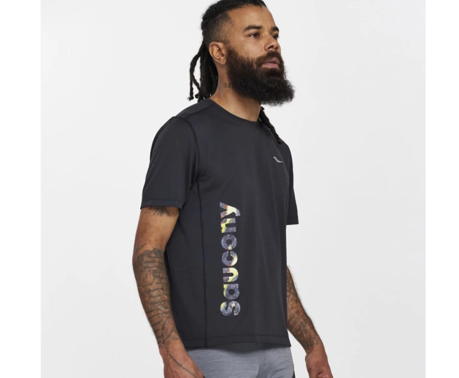 Saucony Men's Black Graphic Stopwatch Short Sleeve T-Shirt