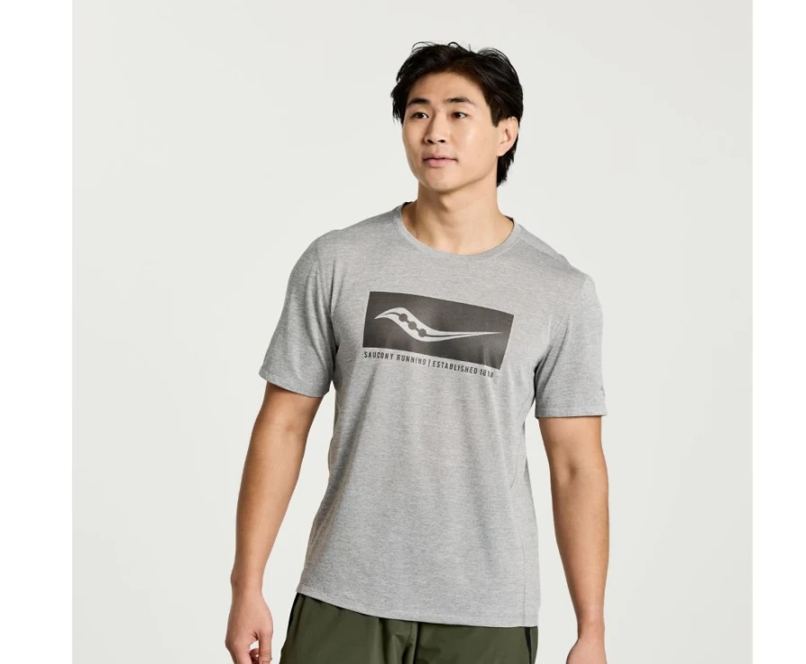 Saucony Men's Light Grey Heather Graphic Short Sleeve Tee with Stopwatch Design