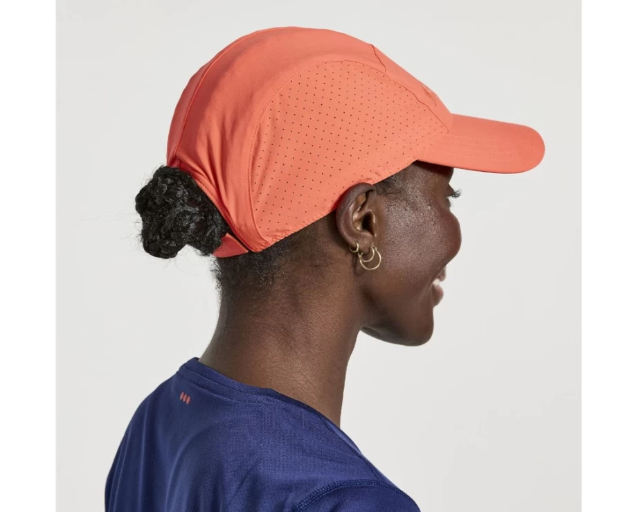 Saucony Outpace Unisex Hat in Vizired - Lightweight Running Cap for Men & Women