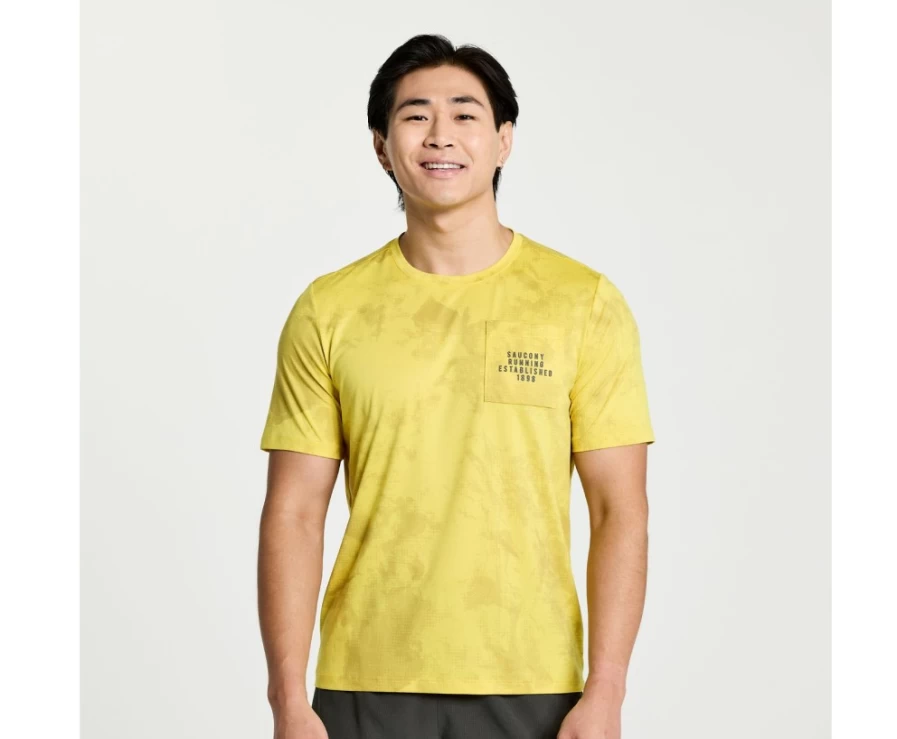 Saucony Men's Explorer Short Sleeve Shirt - Arroyo Tie-Dye Print Casual Tee
