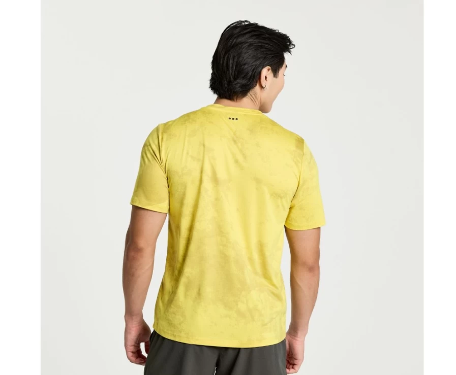 Saucony Men's Explorer Short Sleeve Shirt - Arroyo Tie-Dye Print Casual Tee