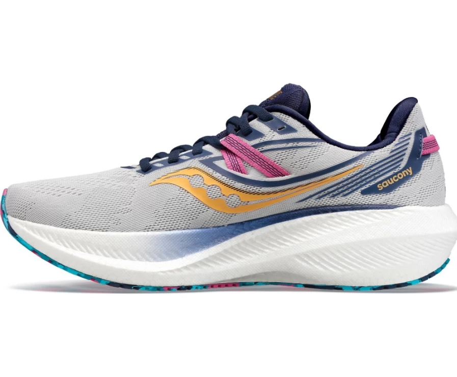 Saucony Women's Triumph 20 Wide Running Shoes in Prospect Glass