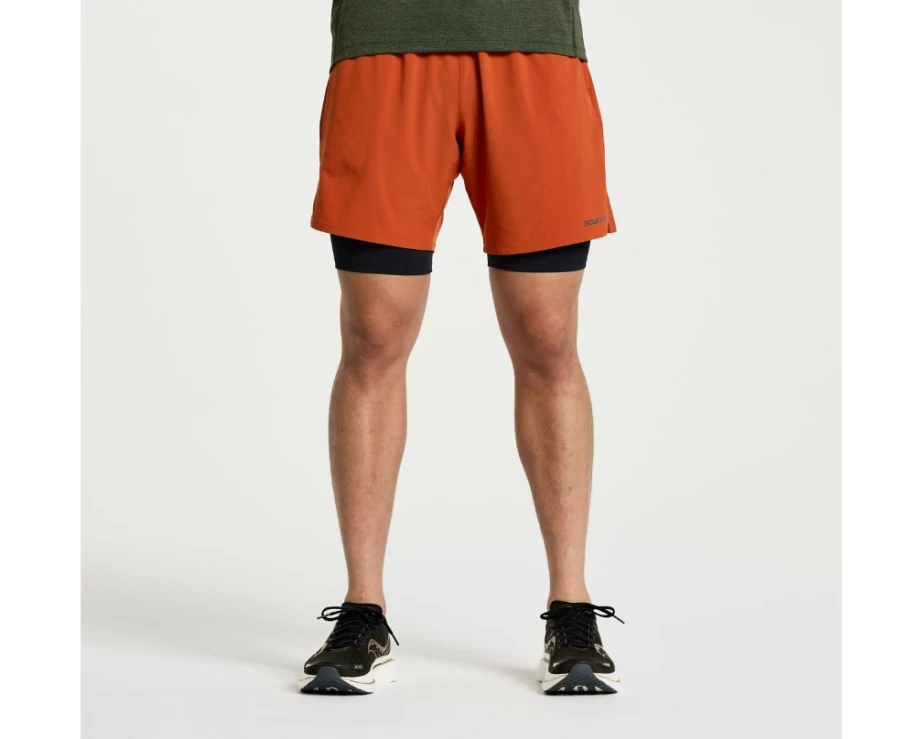Saucony Men's Outpace 7" 2-In-1 Running Shorts in Lava Color