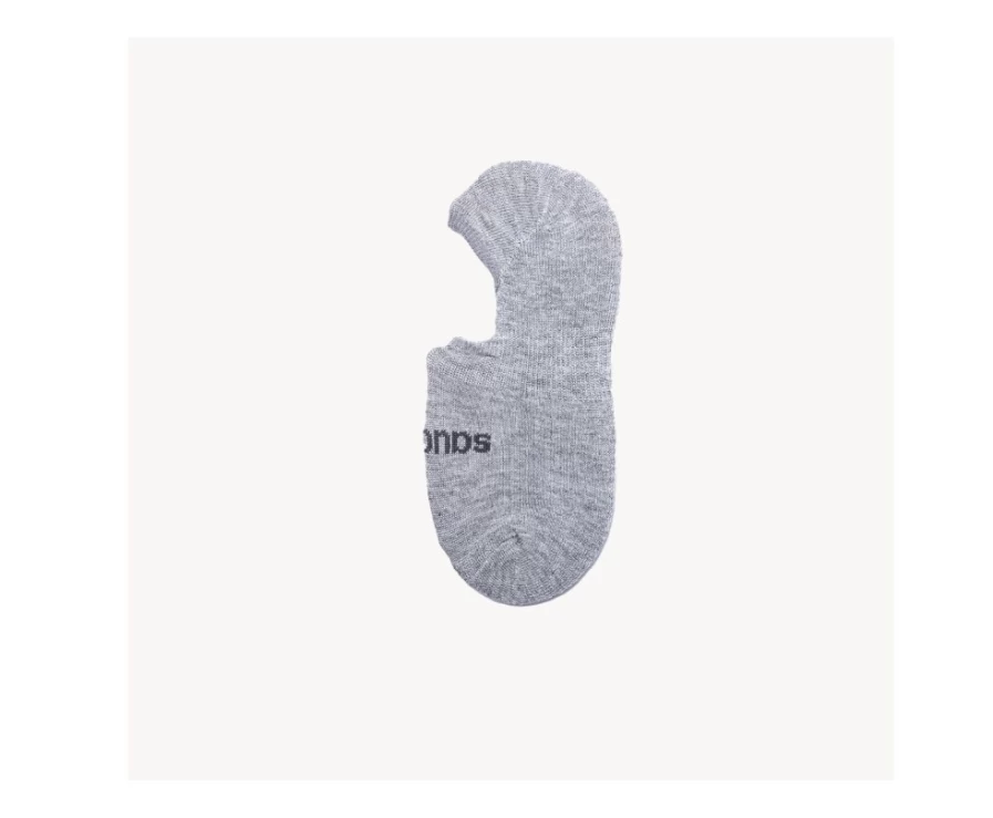 Saucony Women's White Cushioned Invisible Liner Socks 8-Pack