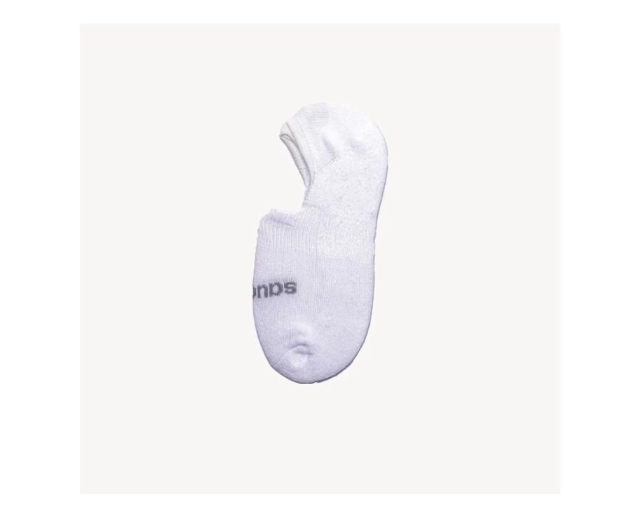 Saucony Women's White Cushioned Invisible Liner Socks 8-Pack