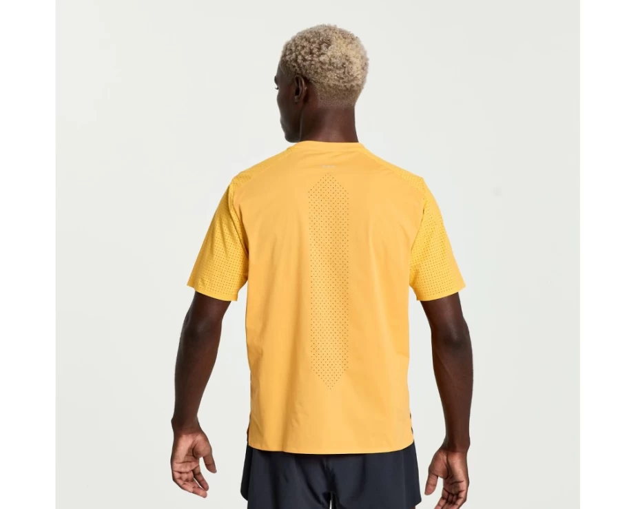 Saucony Men's Pinnacle Short Sleeve T-Shirt in Blazing Orange - Lightweight Performance Top
