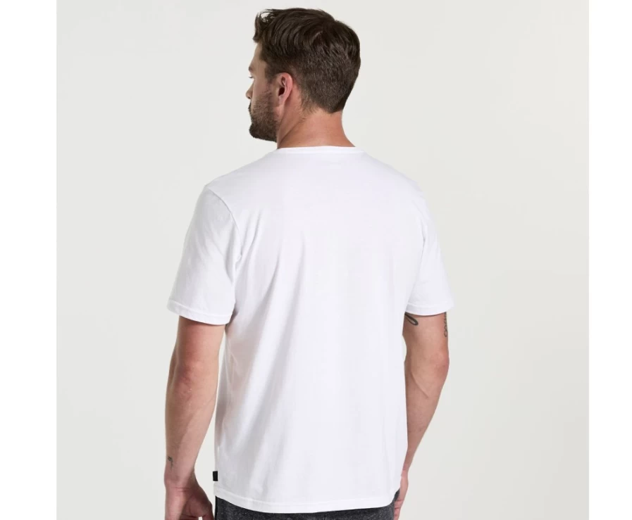 Saucony Men's White Rested T-Shirt - Comfortable Casual Tee for Men