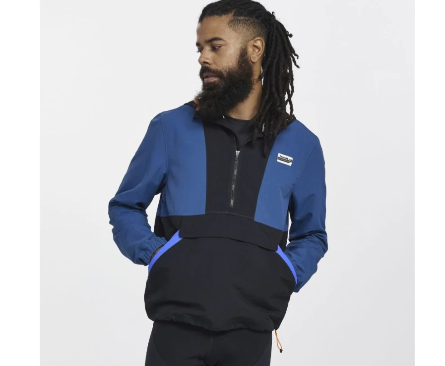 Men's Saucony Track Anorak Jacket in Nightshade - Lightweight Running Windbreaker
