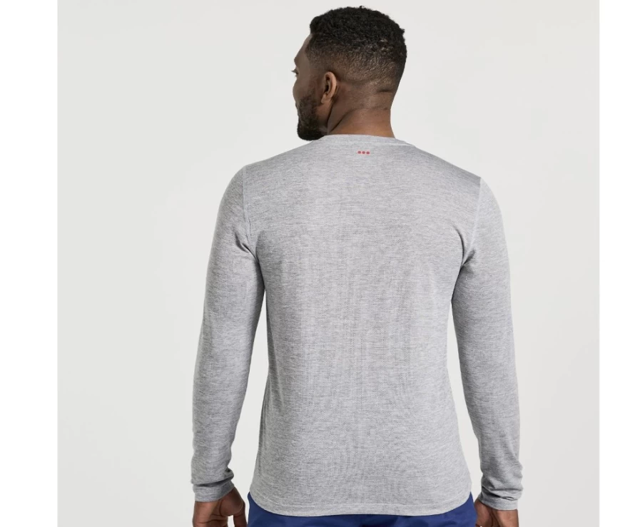 Saucony Men's Light Grey Heather Long Sleeve Stopwatch Performance Shirt
