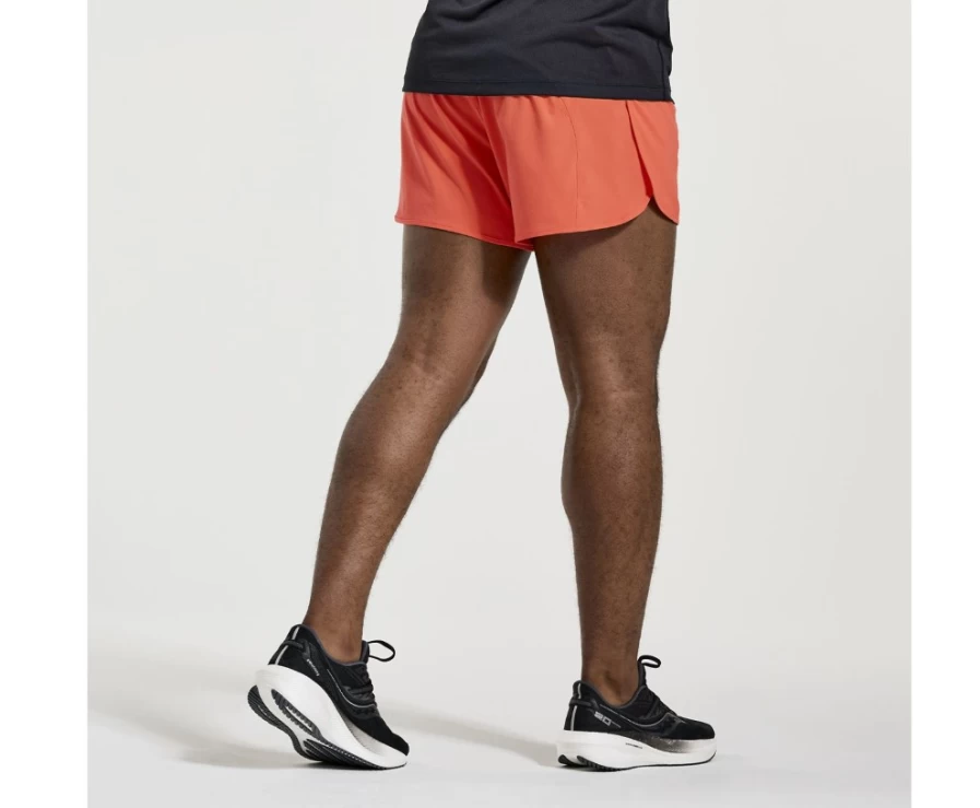 Saucony Men's Outpace 2.5" Split Running Shorts in Vizired Color