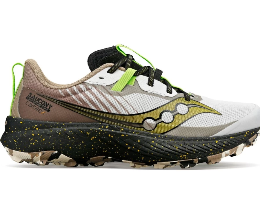 Saucony Men's Endorphin Edge Running Shoes in Fog Color for Enhanced Performance