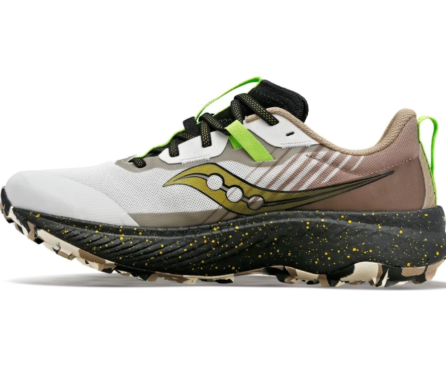 Saucony Men's Endorphin Edge Running Shoes in Fog Color for Enhanced Performance