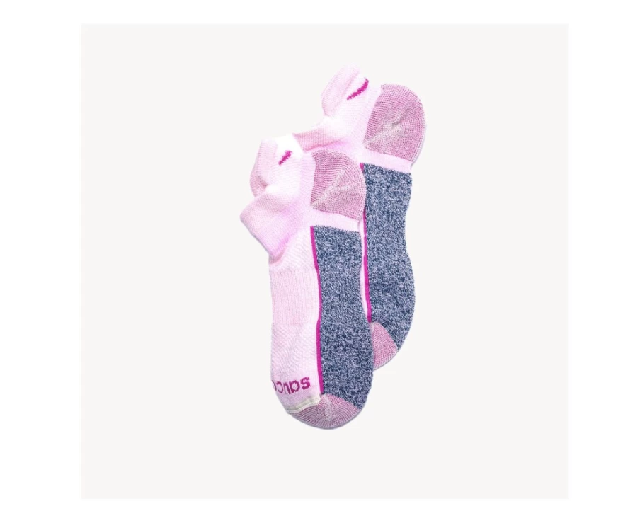 Saucony Women's Pink Inferno Merino Wool Blend No-Show Socks 3-Pack